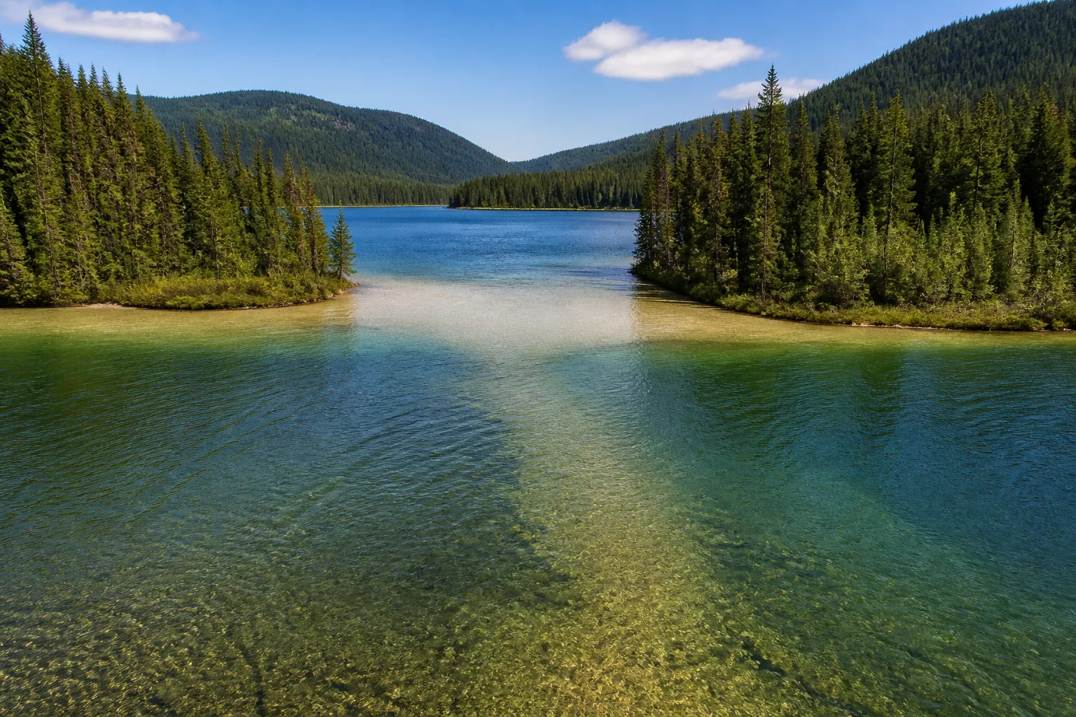 The shallow narrowing between the two Spectacle Lakes, with the sandbar showing